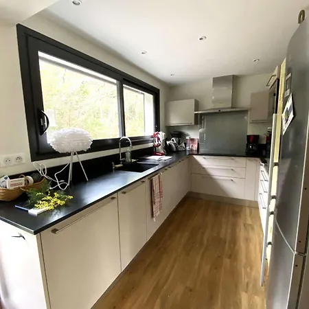 Villa Rénovée Avec Terrasses, Proche Forêt - 8 Pers, Calme, Wifi Et Ménage Inclus - Fr-1-736-7