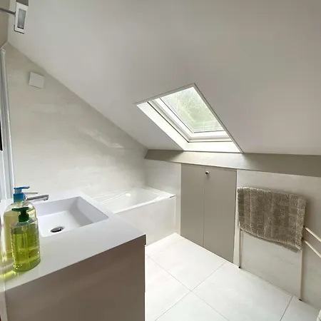 Rénovée Avec Terrasses, Proche Forêt - 8 Pers, Calme, Wifi Et Ménage Inclus - Fr-1-736-7 *